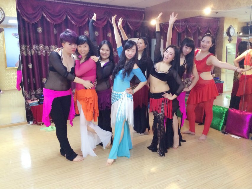 任丘出岸中學舞蹈藝術班致電：下次選舞蹈地板還用你們家的