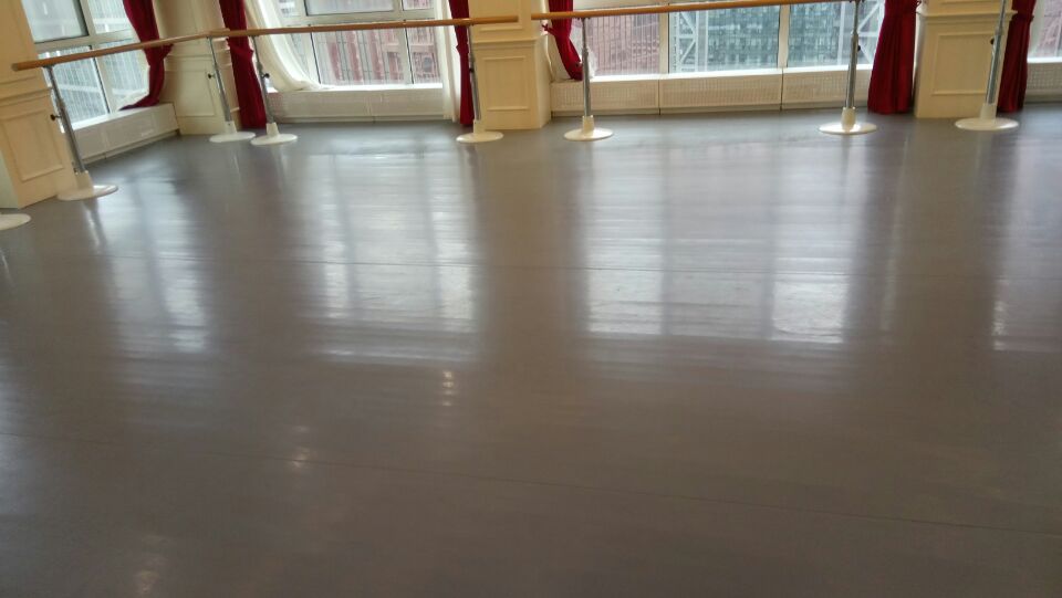 在北京購(gòu)買(mǎi)舞蹈專用地膠多少錢(qián)?