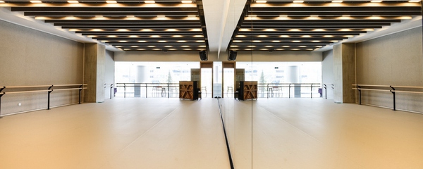 舞蹈地膠好壞是舞者評判舞蹈室好壞的標準