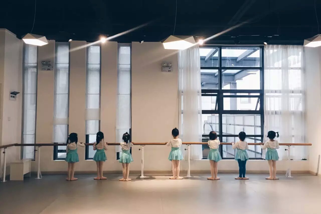 舞蹈地膠,舞蹈室地膠